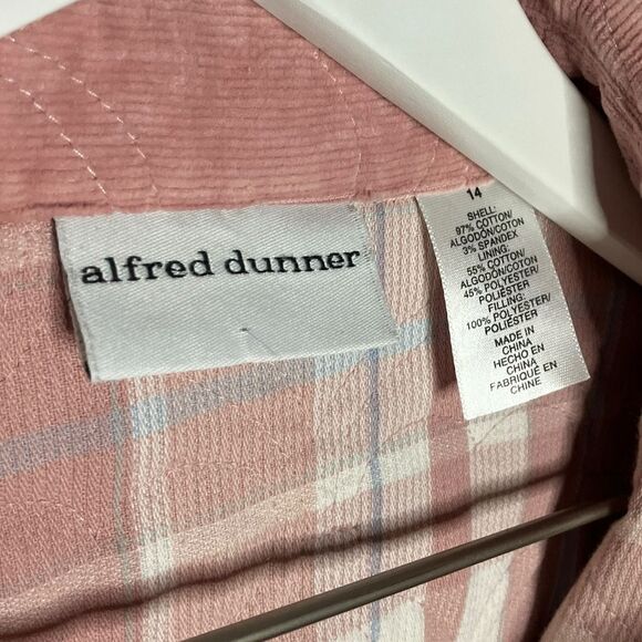 Vintage Corduroy Heart Quilted Jacket Feminine Coquette Chore Jacket Pink 14 - Picture 5 of 7